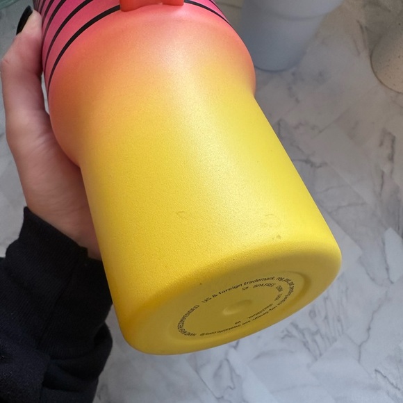 Owala Special Edition West Coast Tumbler - Picture 3 of 5